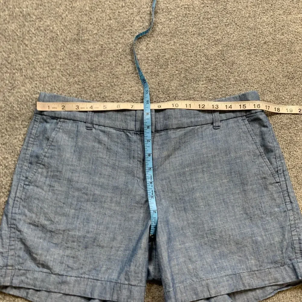 J Crew Shorts Women 8 Blue Classic Chambray Zip Fly Cotton Mid Rise Pocket Chino